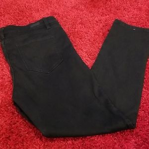 NWOT Women's Weatherproof Black Jean's Sz 16